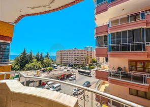 Furnished 2+1 apartment in Mahmutlar