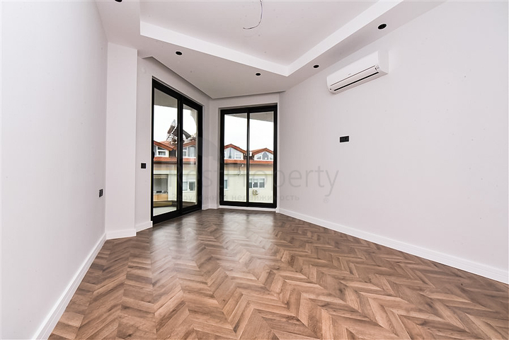 Luxury penthouse with panoramic sea views in the very center of Alanya