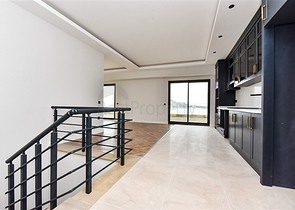 Luxury penthouse with panoramic sea views in the very center of Alanya