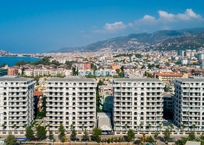 Luxury 1+1 apartment on the first coastline