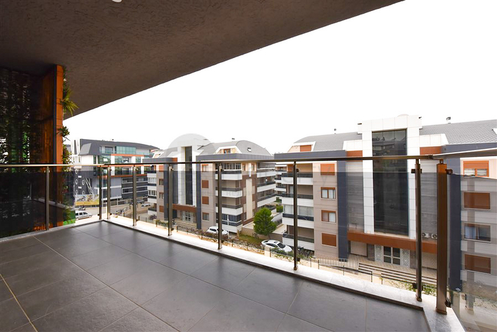 4+1 apartments in Oba district 