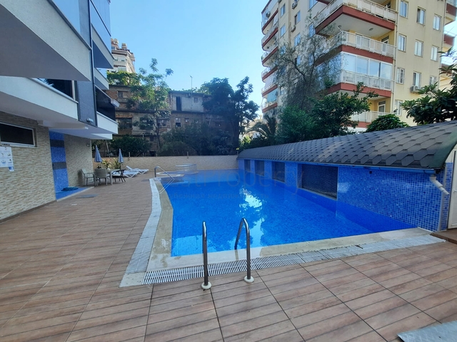 Garden duplex on Cleopatra