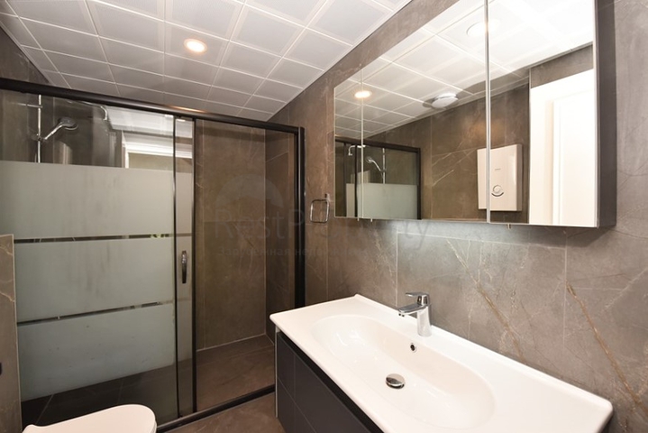 Garden duplex on Cleopatra