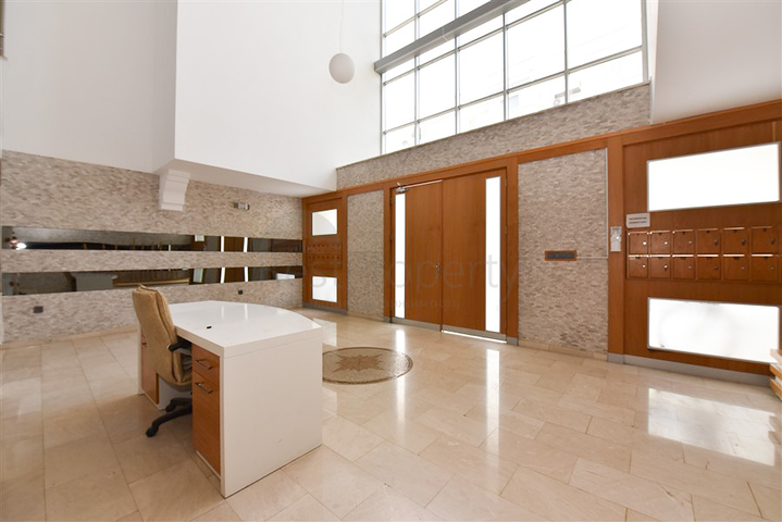 Garden duplex on Cleopatra