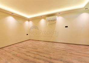 Garden duplex on Cleopatra