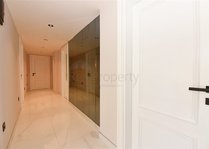 Garden duplex on Cleopatra