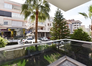 Garden duplex on Cleopatra