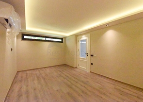 Garden duplex on Cleopatra