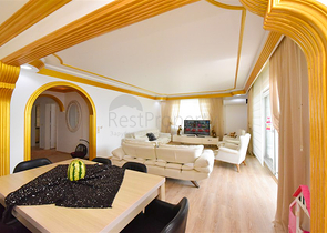 Apartment 2+1 on the first line in Mahmutlar district