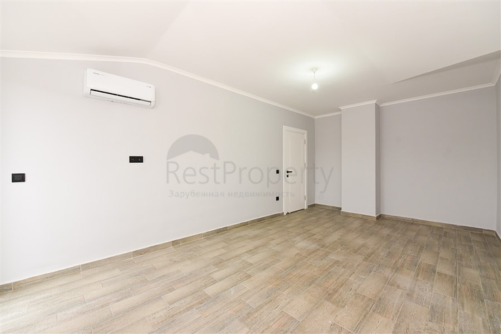 Spacious 3+1 penthouse in Kestel district