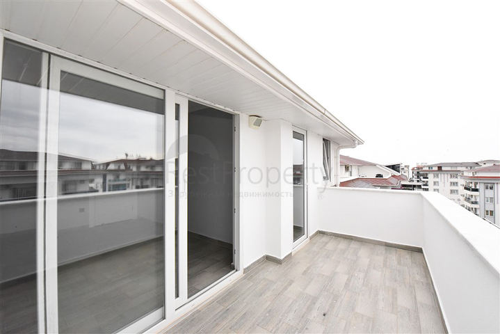 Spacious 3+1 penthouse in Kestel district