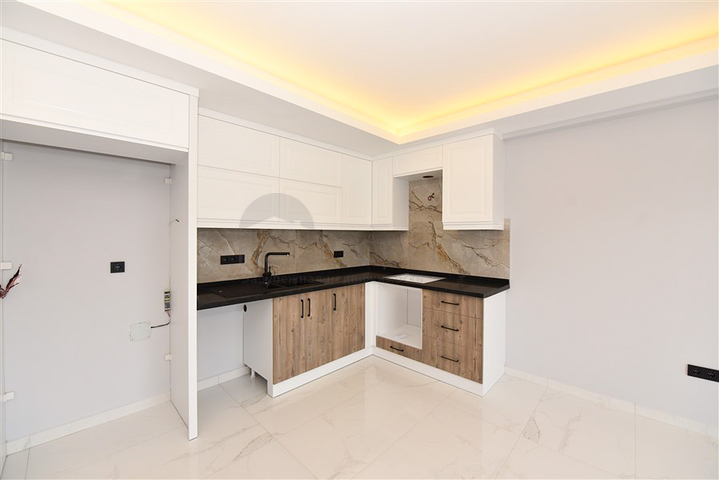 Spacious 3+1 penthouse in Kestel district