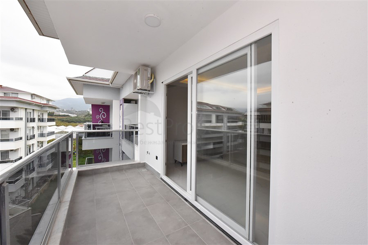 Spacious 3+1 penthouse in Kestel district