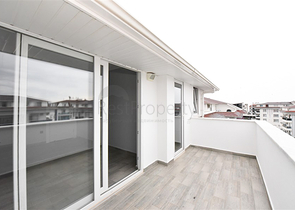 Spacious 3+1 penthouse in Kestel district