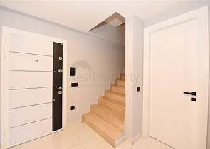 Spacious 3+1 penthouse in Kestel district