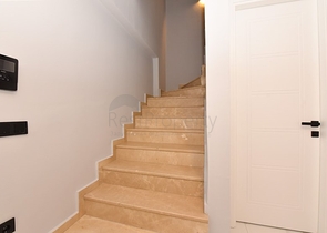 Spacious 3+1 penthouse in Kestel district