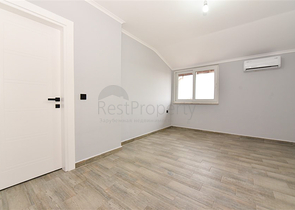 Spacious 3+1 penthouse in Kestel district