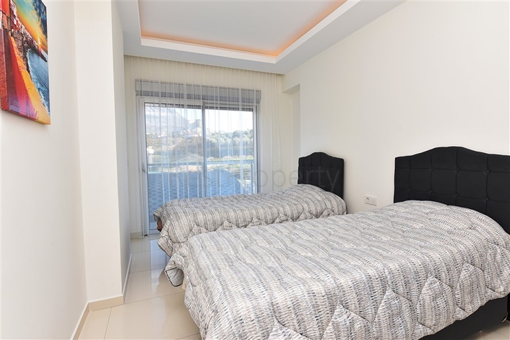 2+1 apartment in Mahmutlar district