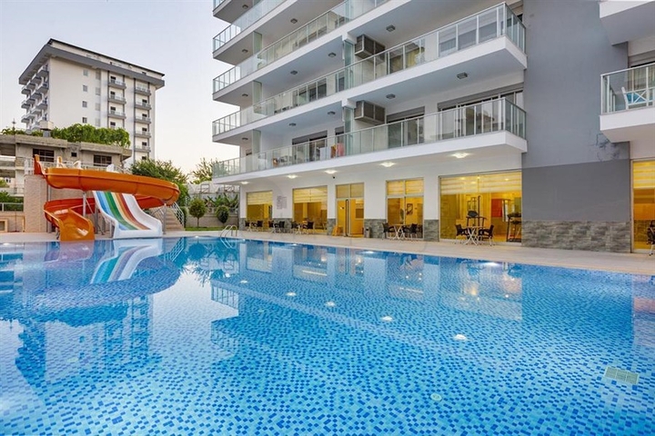 2+1 apartment in Mahmutlar district