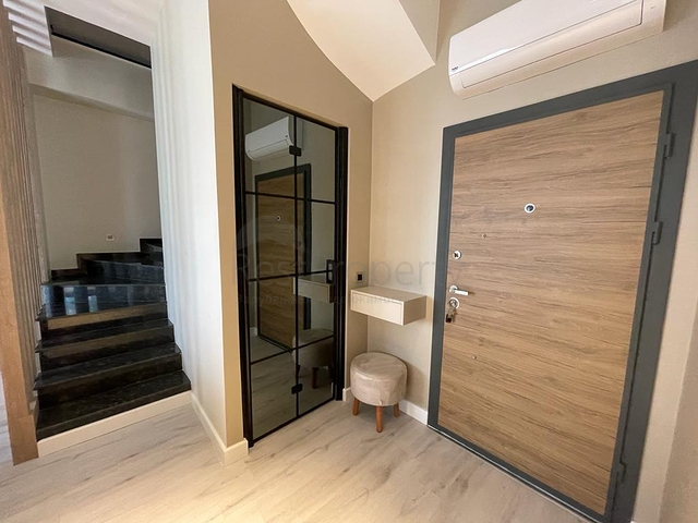 2+1 furnished penthouse in a modern complex in Oba