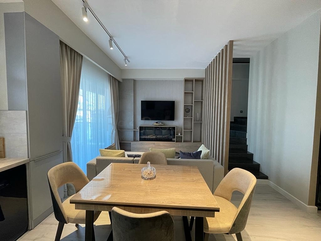 2+1 furnished penthouse in a modern complex in Oba