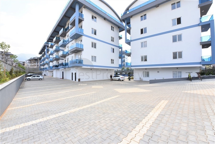 2+1 furnished penthouse in a modern complex in Oba
