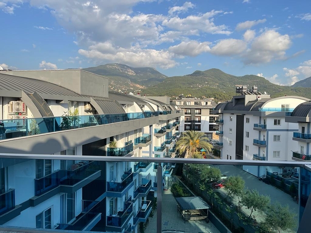 2+1 furnished penthouse in a modern complex in Oba