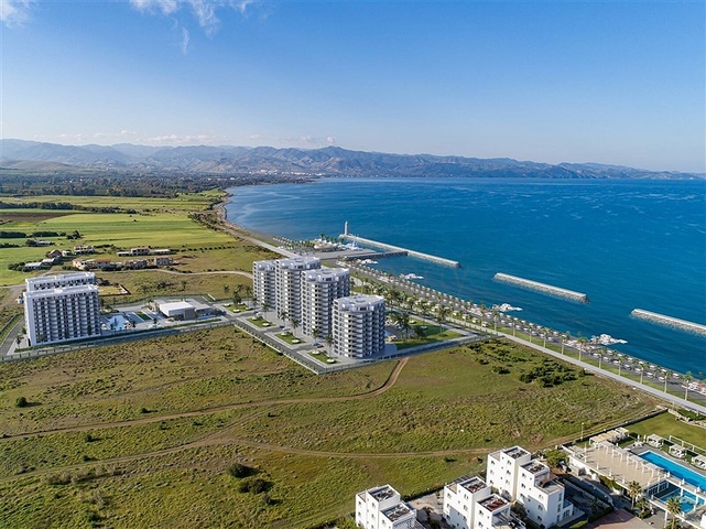 An investment project 400 m from the sea 