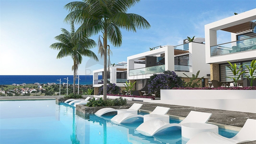 A unique villa project 900 m from the sea