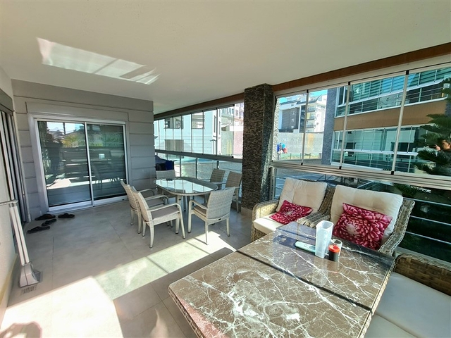 Apartment in a luxury 2+1 complex in an elite area of Oba