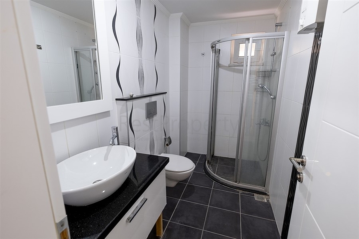 One-bedroom apartment in the Cleopatra area