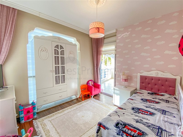 3+1 garden duplex in the popular Kestel area