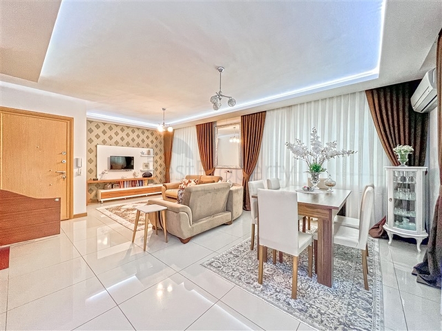 2+1 penthouse in Mahmutlar district