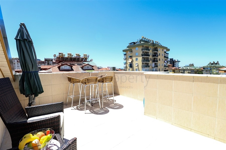 3+2 floor plan apartment in the central area of Alanya