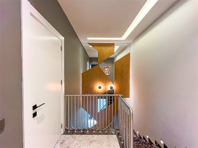 2+1 apartment in the lively Cleopatra area