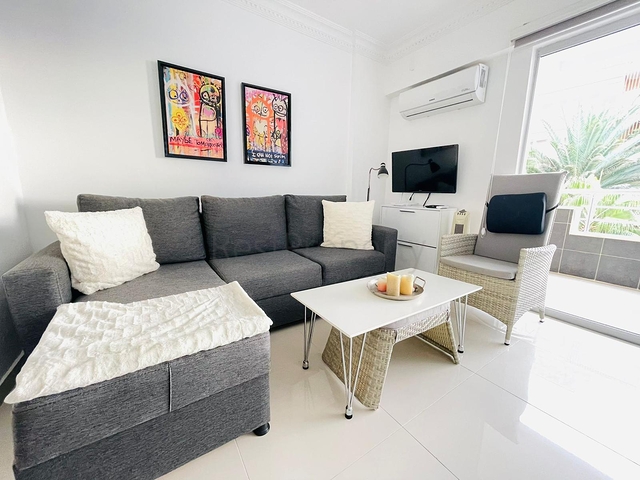 Apartment 100 meters from the sea with a 1+1 layout in an elite area of Oba