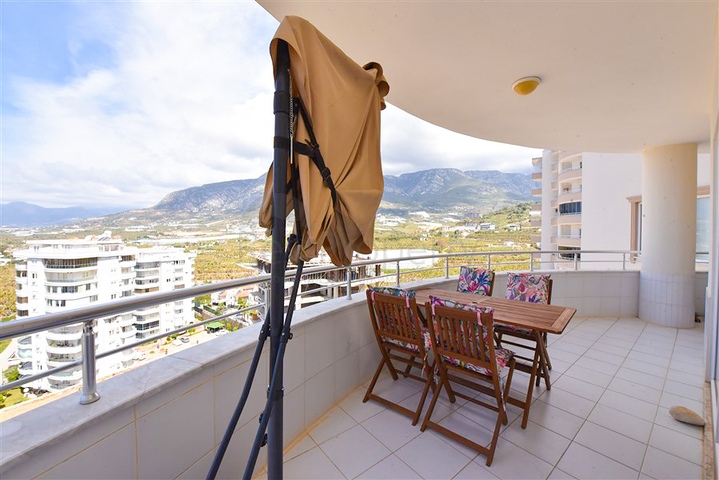 Furnished 2+1 apartment in Mahmutlar