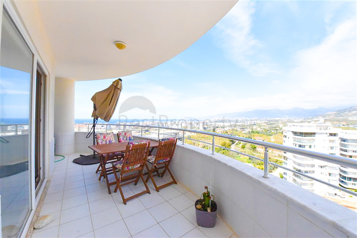 Furnished 2+1 apartment in Mahmutlar