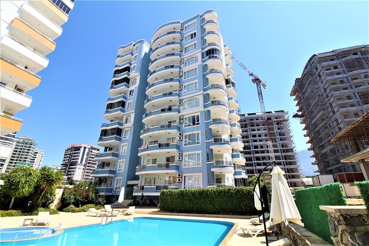 2+1 apartment in Mahmutlar district