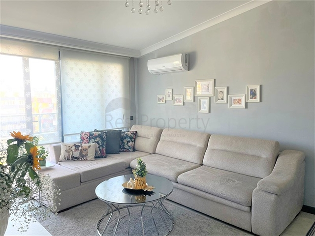 4+1 penthouse in the center of Alanya within walking distance to the sea