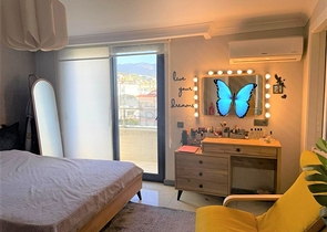 4+1 penthouse in the center of Alanya within walking distance to the sea