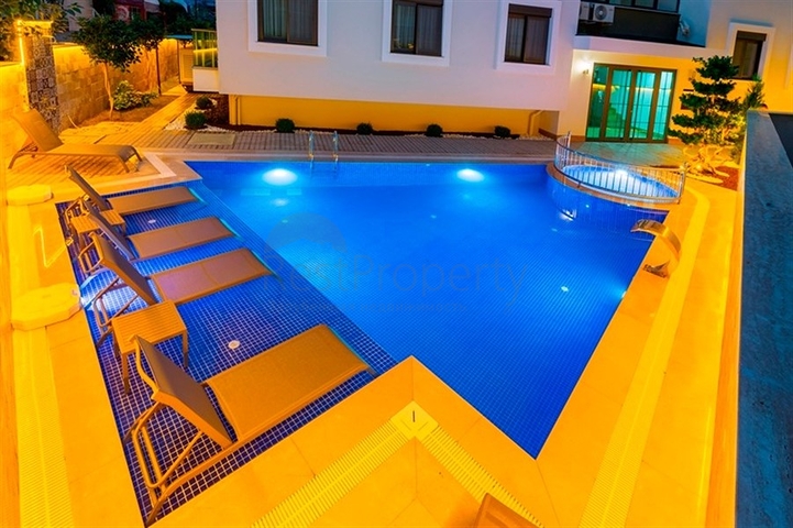 Spacious 3+1 apartment in the Center of Alanya