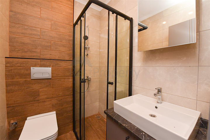 Duplex for a large family in the Oba area