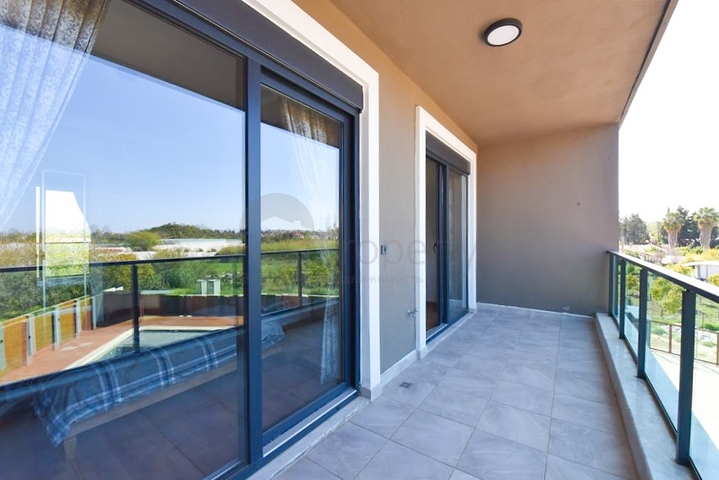 Duplex for a large family in the Oba area