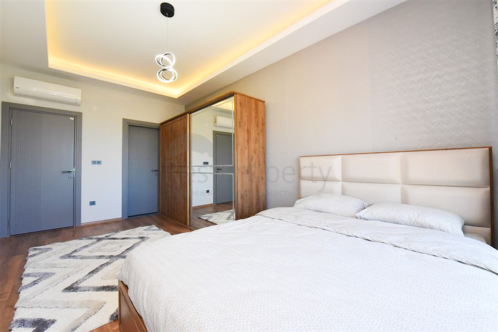 Duplex for a large family in the Oba area