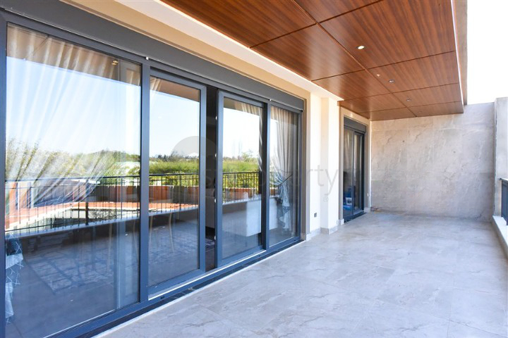 Duplex for a large family in the Oba area