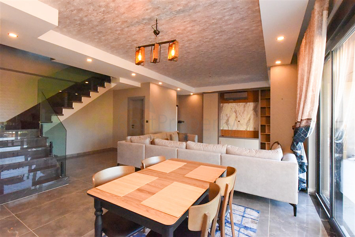 Duplex for a large family in the Oba area