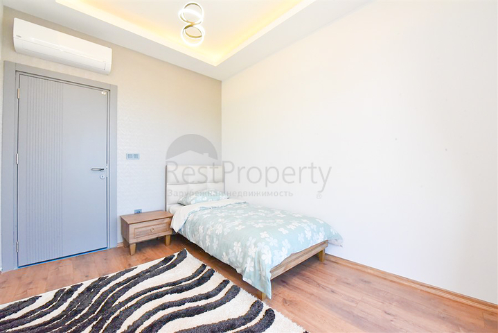 Duplex for a large family in the Oba area