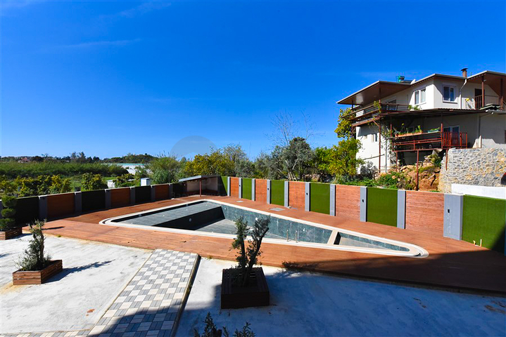 Duplex for a large family in the Oba area