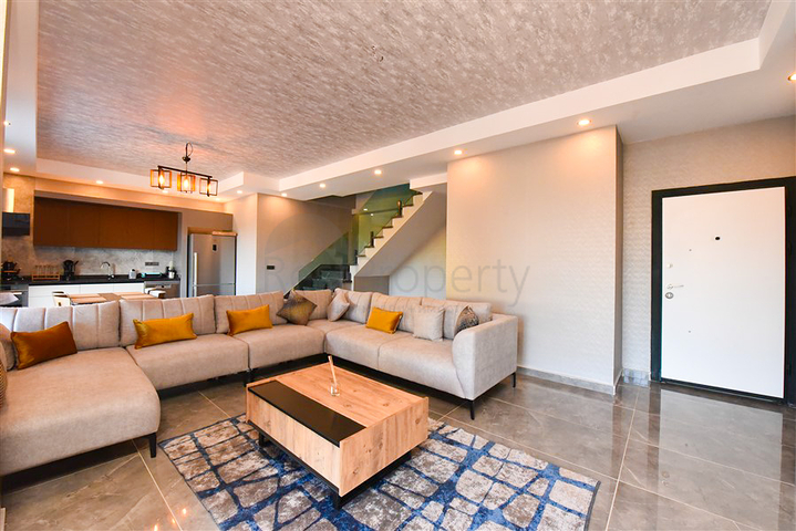 Duplex for a large family in the Oba area